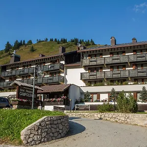 3* Hotel apartamentowy Campolongo